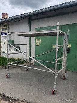 Pojízdné lešení Boss