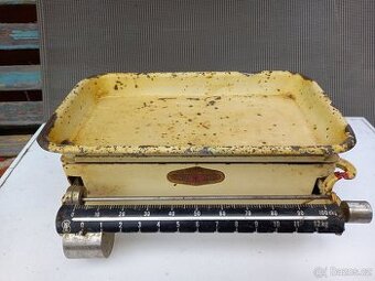 Kuchyňské váhy retro