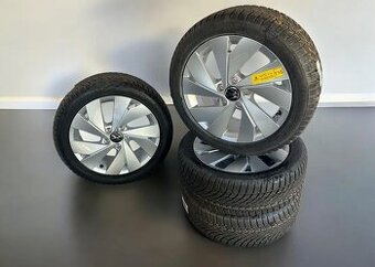 Nejeté originální alu kola VW 5x112 + 205/50r17