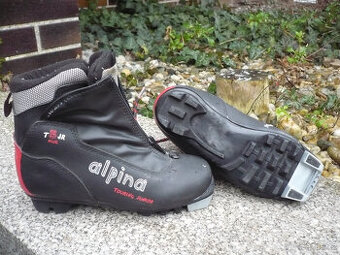 Boty na běžky Alpina upínání NNN Rottefella velikost 32