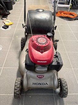 Benzínová sekačka HONDA HRG465C3 SDE