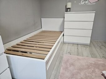 Prodám postel se šuplíkem
