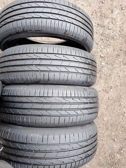 205/60/16 92h Hankook - letní pneu 4ks