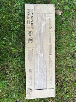 Podlahové dlaždice v designu dřeva