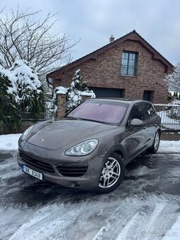 Porsche Cayenne 3.0 V6 Hybrid, 4x4 - splátky bez registru - 1