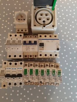 Jističe, prodouvé chrániče a zásuvky