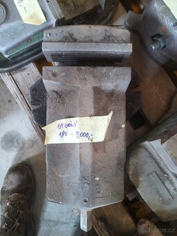 Prodám strojní svěráky