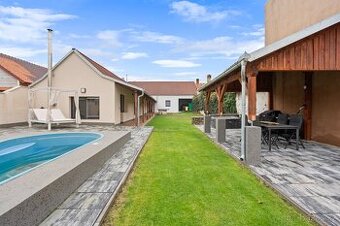 Prodej RD 4+1 (123m2), Celková výměra pozemku(1080m2), Novos