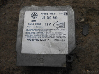 VW Golf IV Bora jednotka airbagu 1J0909609