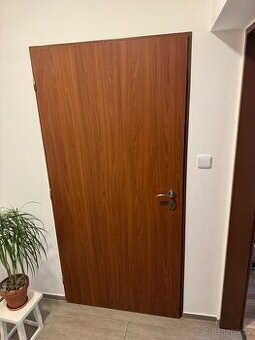 Interiérové dveře 90 levé