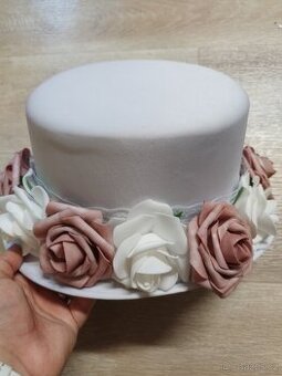 Cylindr na svatební auto