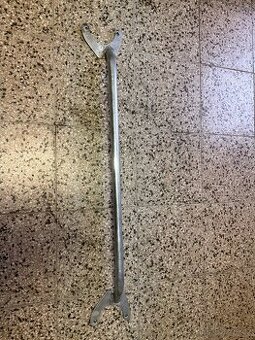 Hliníková vzpěra Felicia