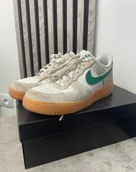 Nike Air Force 1, vel. 43