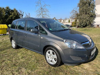 Opel Zafira B, 1.8, 88kw, 2014, benzin, tažné, 7 míst