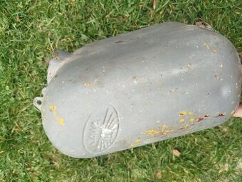 Nádrž Jawa 550/555, pařez