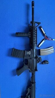 Airsoft zbraň , ASR104 EBB, M4 RIS celokov [APS]