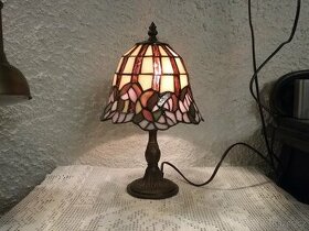 Stolní lampička Tiffany
