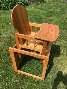 Dřevěná židlička na krmení - 1