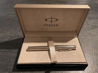 Pero PARKER Royal Sonnet 18k 750 F