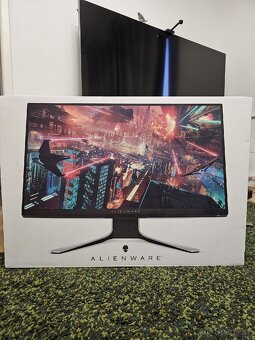 Nefunkční 27" Dell Alienware AW2720HFA