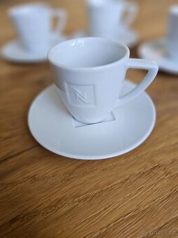 Nespresso servis - 4 šálky na ristretto