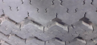 Dodávkové pneu Michelin XC Camping 215/70 R15 C