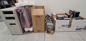Komponenty, case, zdroje, HP nástavec na scanner, ...