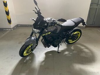Yamaha MT-09