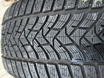 Pneumatiky 255/40R19