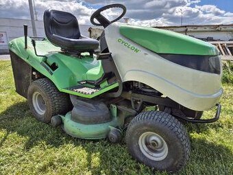 Zahradní sekací traktor Viking s hydropojezdem