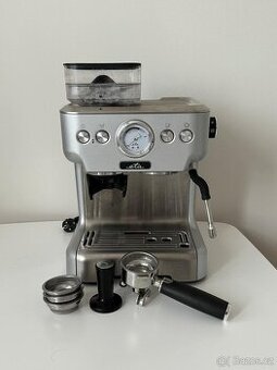 ETA Artista Pro coffee machine