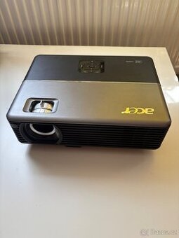 Projektor Acer P5280 - 1