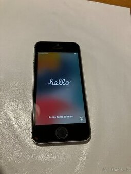 iPhone SE - 1