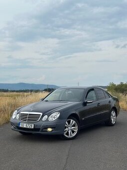 Mercedes Benz E270 (w211) - 1