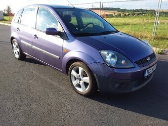 FIESTA FACELIFT 1.3i 51kw,,KLIMATIZACE,,EL.OKNA,,ČR-KOUPENÉ