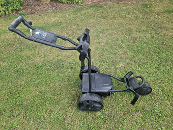 Dámský golfový set - elektrický vozík, driver a hybrid Cobra