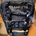 BLUETTI HandsFree 1 – nový batoh s powerbankou 300 W / 45 L