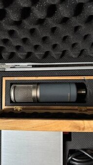 SE Electronics Z5600a II lampový mikrofon se stojanem