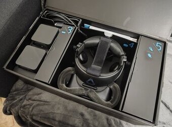 Virtuální realita - HTC Vive Cosmos Elite