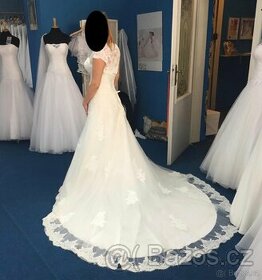 NOVÉ svatební šaty se španělskou krajkou