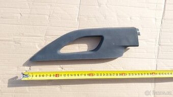 Nissan Pathfinder –  Kryt hagusu LP