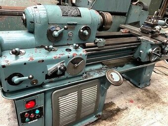 Hrotový soustruh SV18R/1000