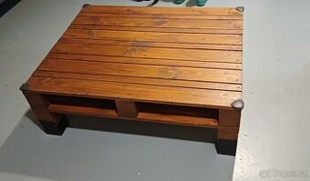 Konferenční stolek