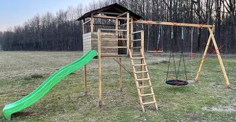 Skluzavka + dětský domek