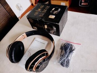 Bezdrátová sluchátka (nová)