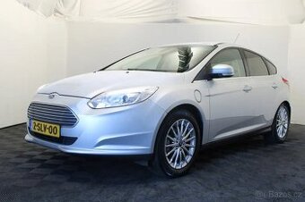 FORD FOCUS TITANIUM ELEKTRO 2013  TOP