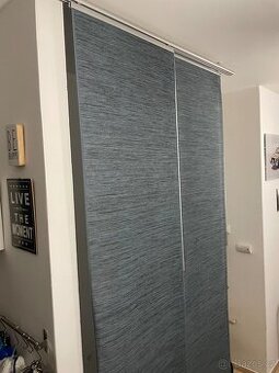 Panelové závěsy IKEA 2ks vč trojkolejnice - 1