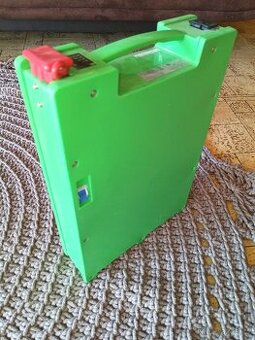Batérie Li-ion, elektroskútr, elektromotorka