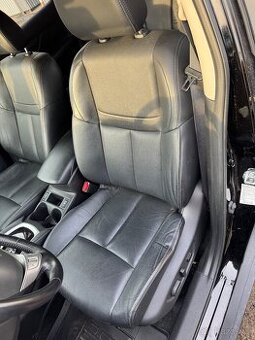 Kožené sedačky Nissan X-trail T32 / díly