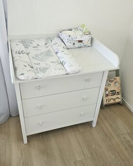 Komoda s přebalovacím pultem Maria